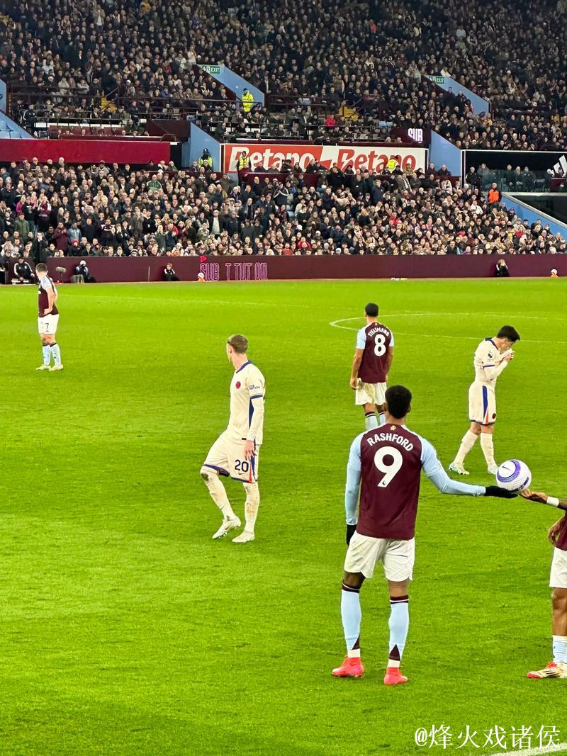 维拉是不是争冠球队?舒梅切尔:绝对是,曼联要踢他们我害怕 维拉是不是争冠球队?舒梅切尔:绝对是,曼联要踢他们我害怕